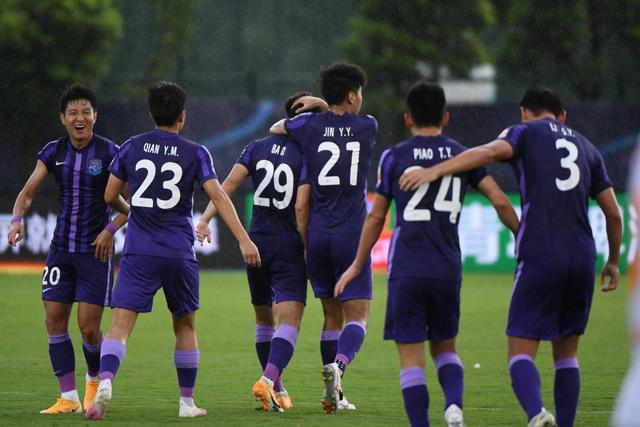 意甲-吉鲁传射普利希奇处子球 AC米兰2-0博洛尼亚